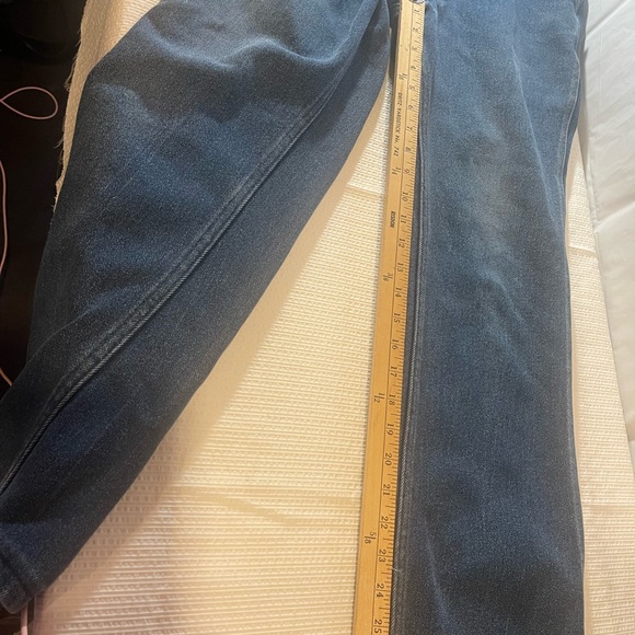 Levi's Men's Blue Jeans - Picture 2 of 3